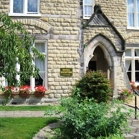 Hotel The Mount 4*
